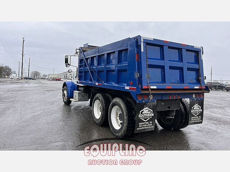 2016 Peterbilt 365