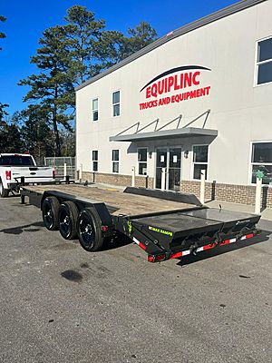 2025 LOAD TRAIL  24' FLATBED 