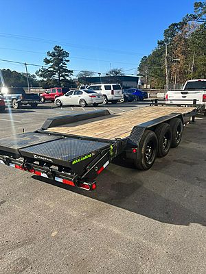2025 LOAD TRAIL  24' FLATBED 