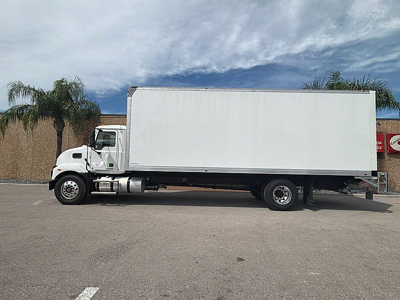 2027 Mack MD6