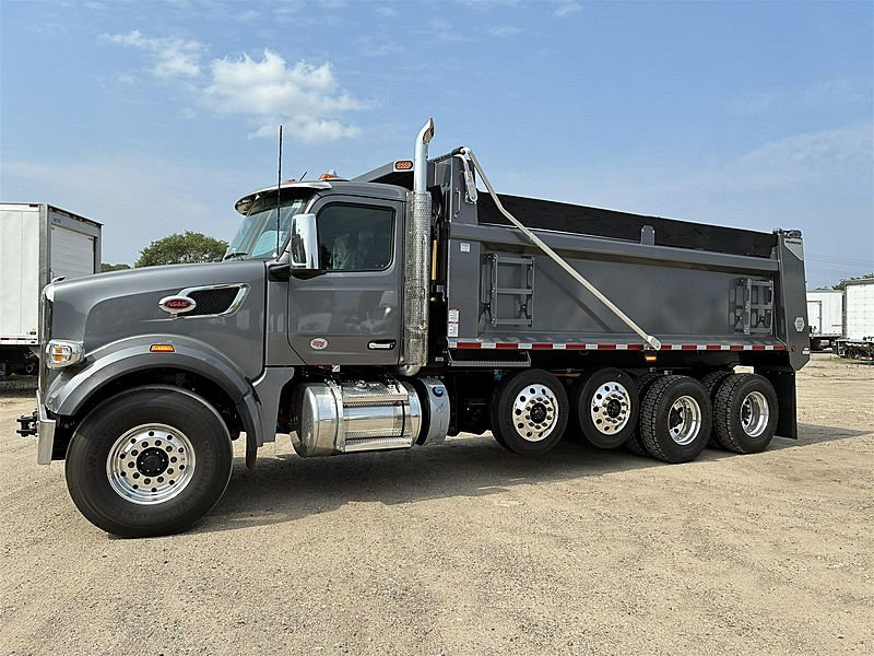 2027 Peterbilt 567