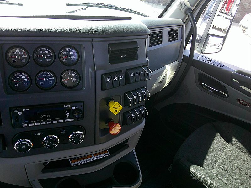 2027 Peterbilt 567
