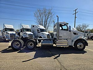 2027 Peterbilt 567
