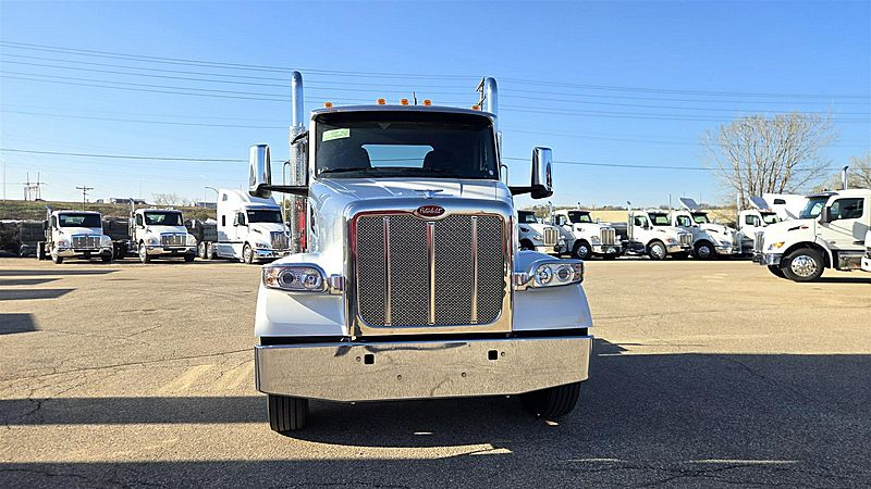 2027 Peterbilt 567