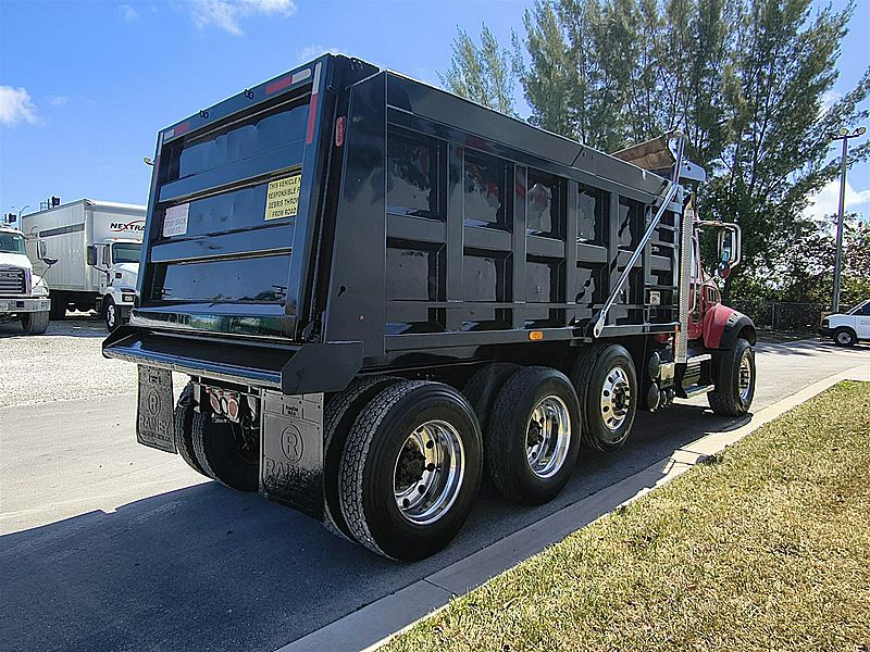 2019 Mack GR84F