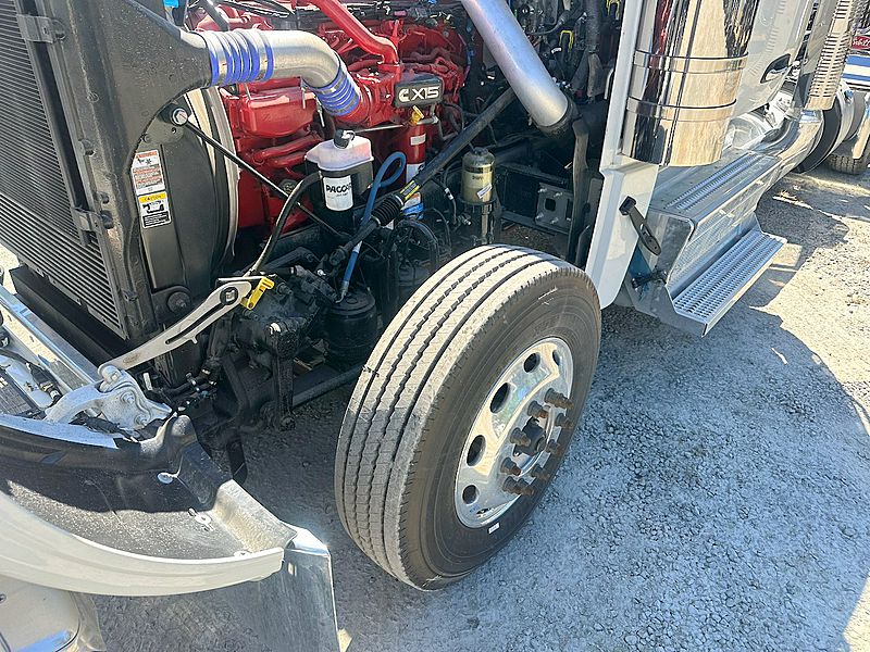 2025 Peterbilt 589