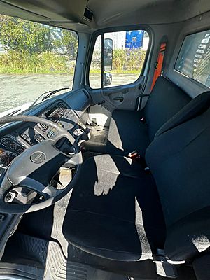 2019 Freightliner M2 106