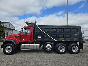 2019 Mack Granite GR84F - Dump Truck