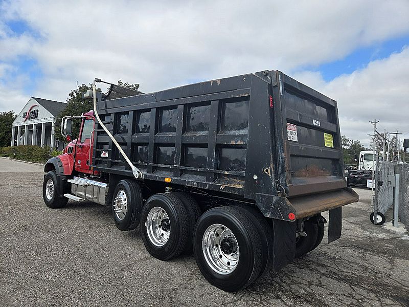 2019 Mack GR84F