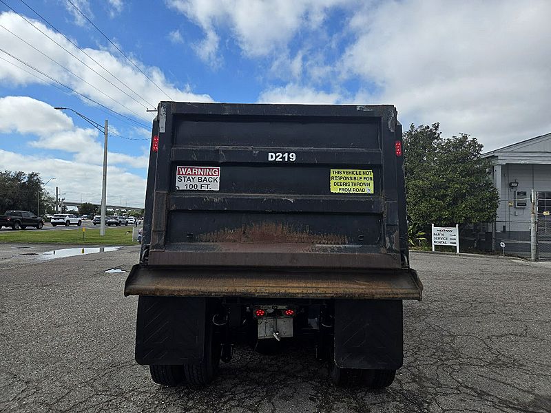 2019 Mack GR84F
