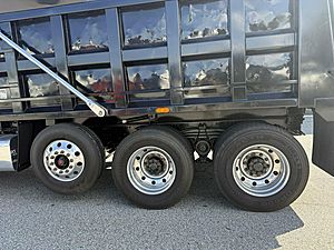 2019 Mack GR84F