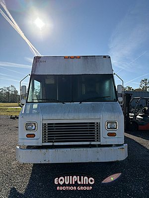 2005 Freightliner MT45 - Step Van