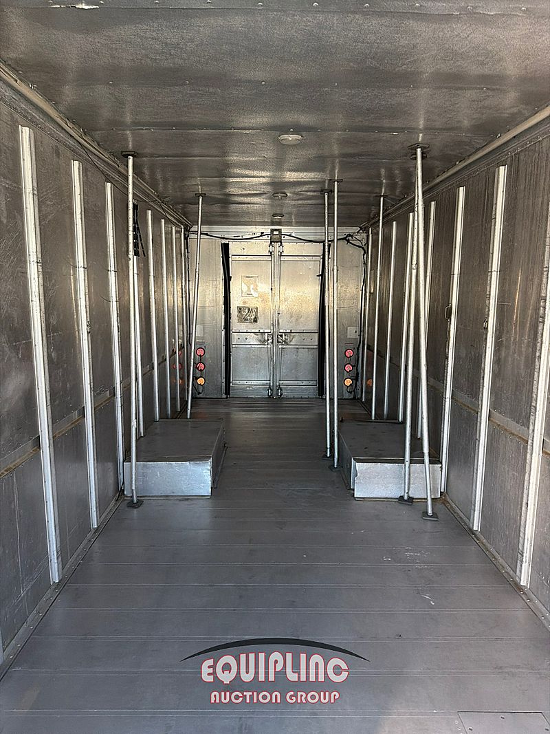 2005 Freightliner MT45