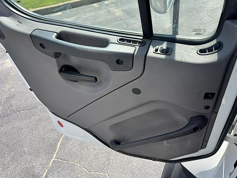 2019 Freightliner 108SD