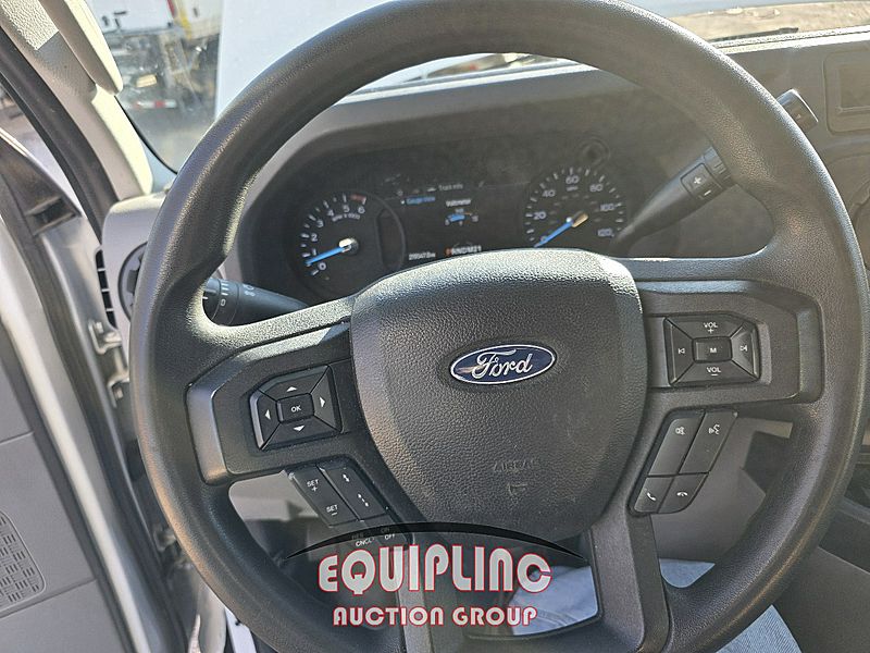 2021 Ford E350