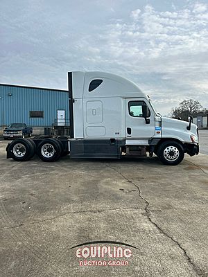 2016 Freightliner CASCADIA