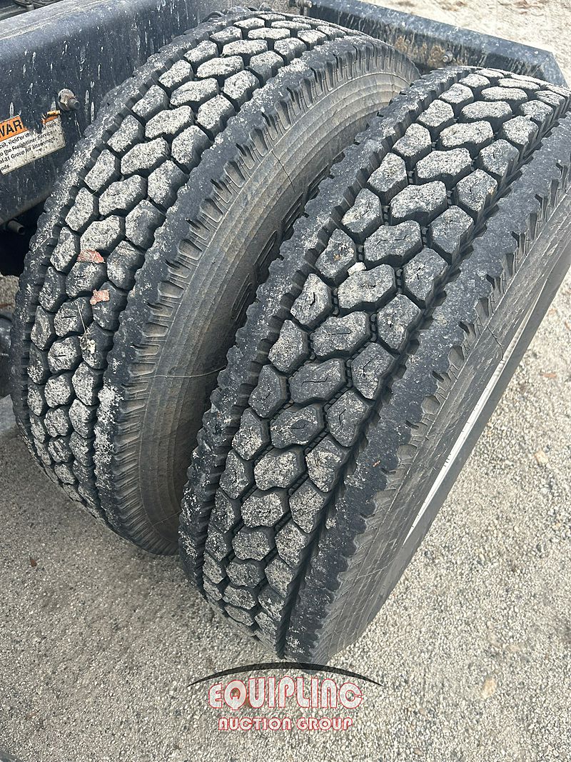 2016 Freightliner CASCADIA