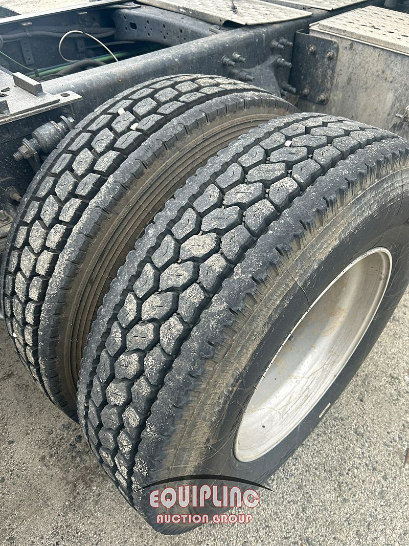 2016 Freightliner CASCADIA