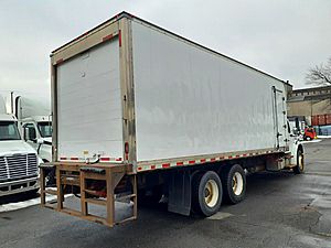 2019 Freightliner M2 106