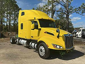 2023 Peterbilt 