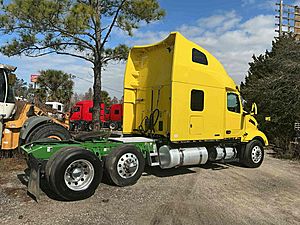 2023 Peterbilt 