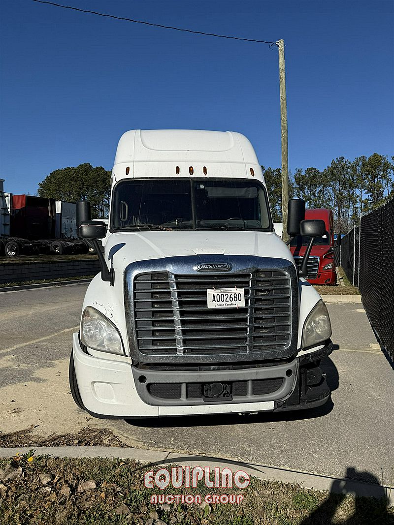 2016 Freightliner CASCADIA