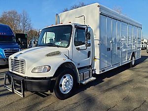 2014 Freightliner M2 106 - Box Van