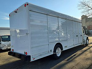 2014 Freightliner M2 106