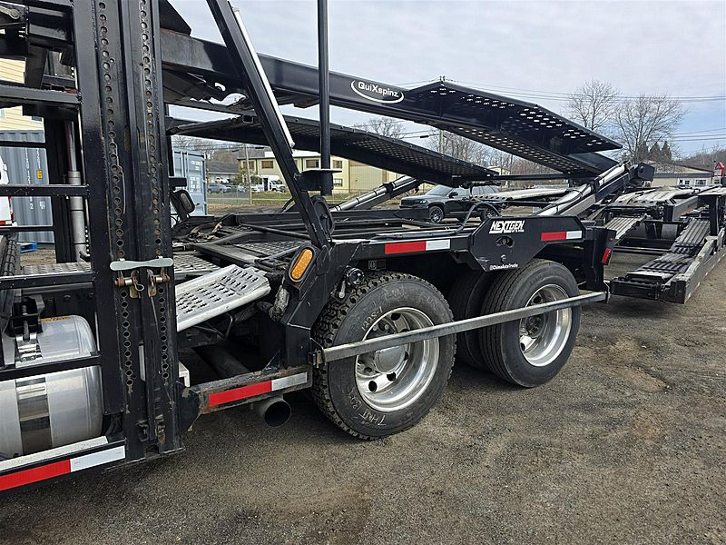 2018 Peterbilt 389