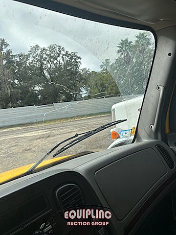 2018 Freightliner M2
