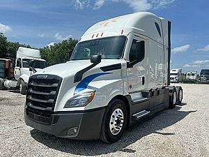 2021 Freightliner Cascadia 126 - Sleeper Truck