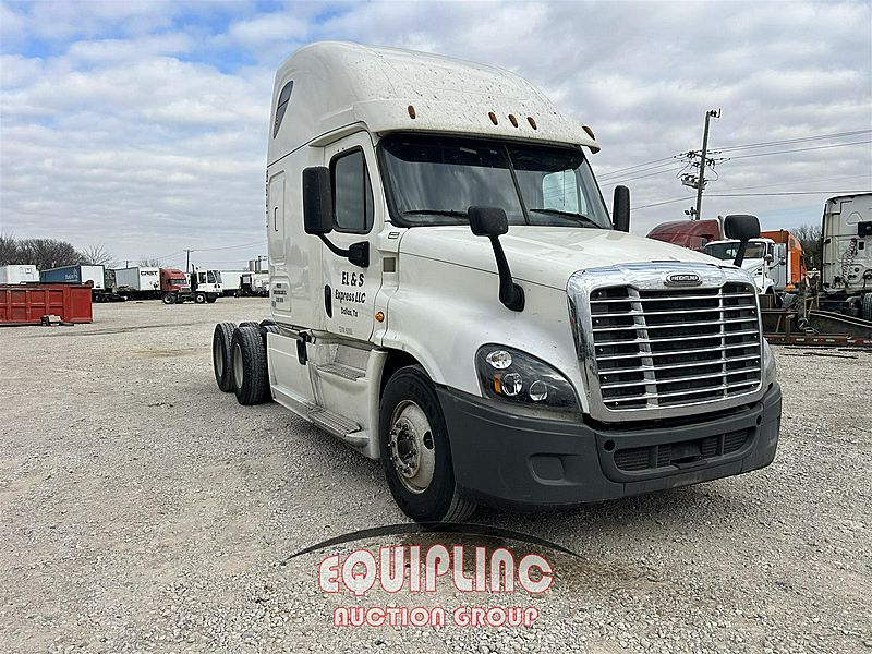 2016 Freightliner CASCADIA