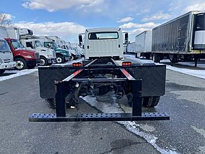 2020 Freightliner M2 106