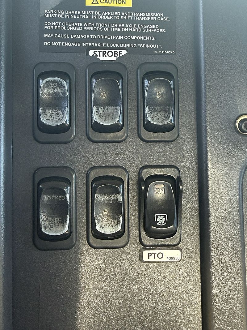 2014 Freightliner M2