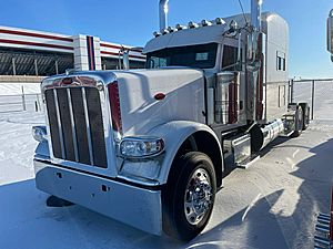 2024 Peterbilt 389