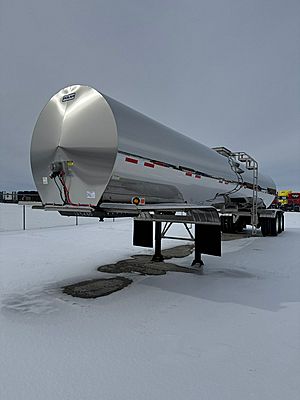 2024 POLAR TANK TRAILER Polar Tank Trailer - Tank Trailer