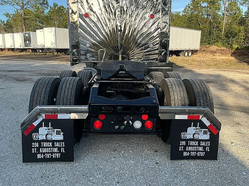 2024 Volvo VNL
