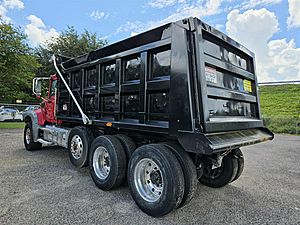 2019 Mack GR84F