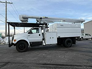 2010 Ford F-750 - Bucket Truck