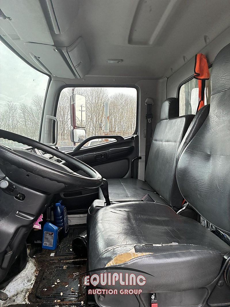 2016 Hino 268
