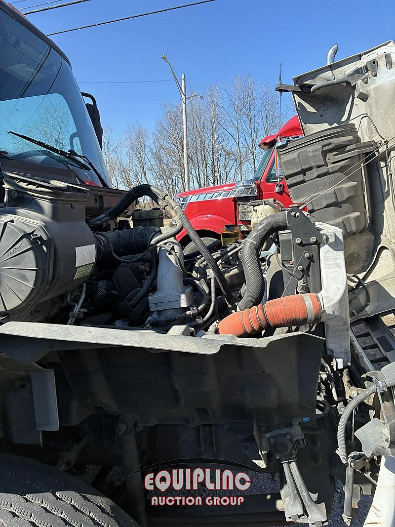 2016 Hino 268