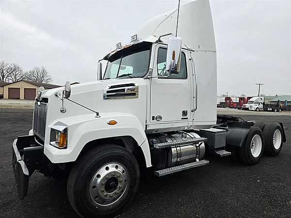 2020 Western Star 4700 - Daycab