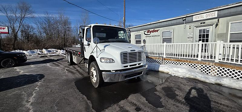 2017 Freightliner M2 106