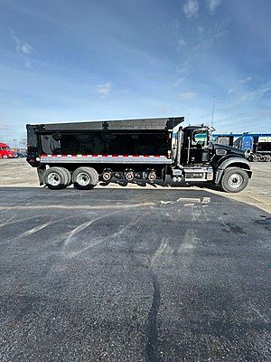 2026 Mack Granite GR64F - Day Cab