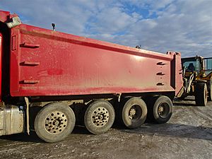 2018 Mack GU813
