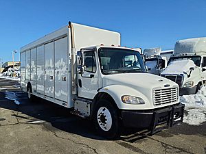 2014 Freightliner M2 106 - Box Van