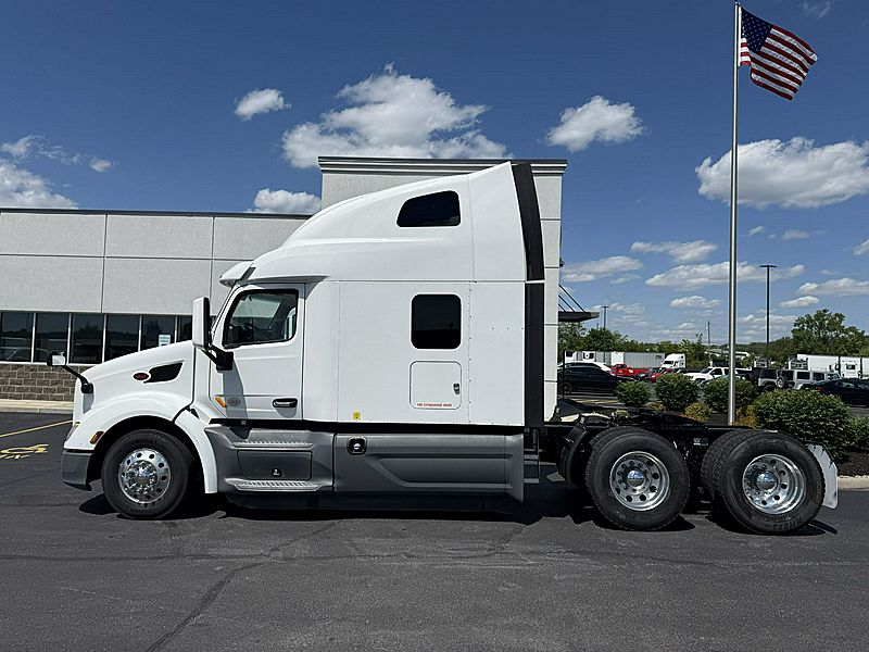 2021 Peterbilt 579