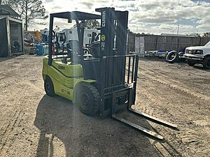 2020 CLARK GTS25 - High-Capacity Forklift