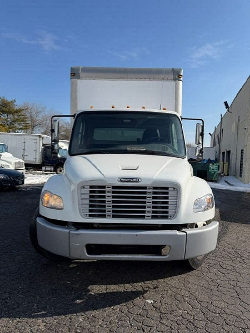 2016 Freightliner M2 106