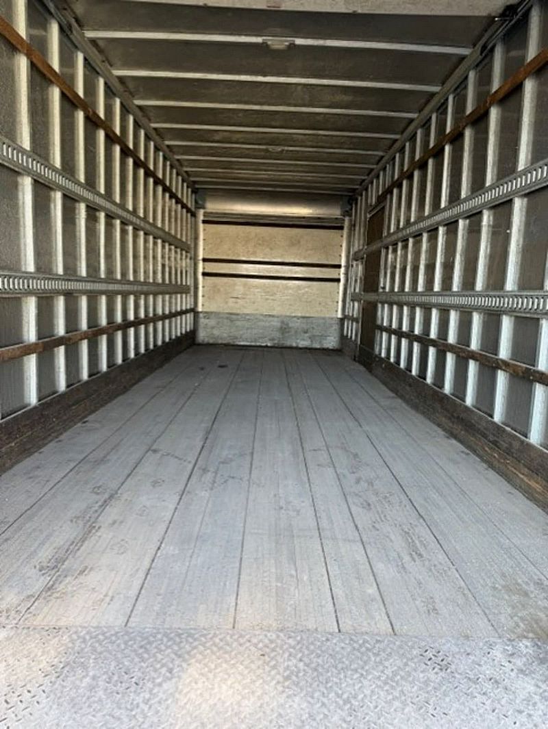 2016 Freightliner M2 106